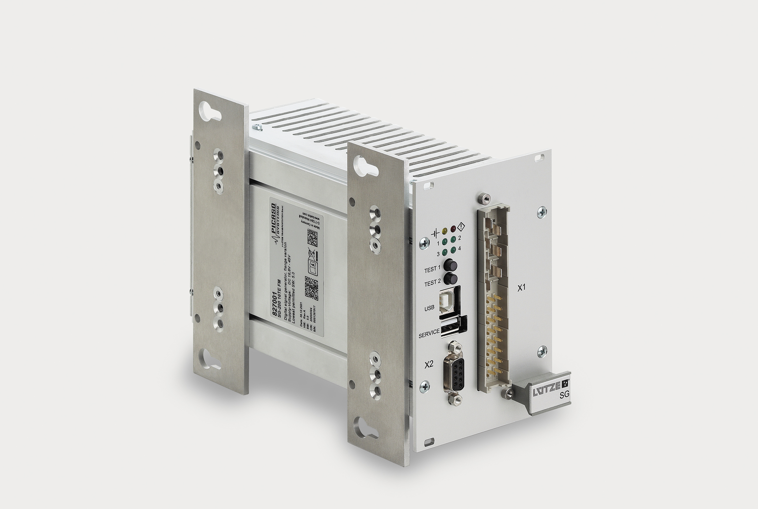 InnoTrans Neuheit der LÜTZE TRANSPORTATION - Der zweikanalige SG-200 Signalgenerator für den ÖPNV